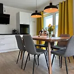 Vonmos Panorama Apartman *