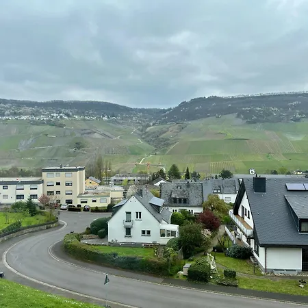 Vonmos Panorama Apartment *